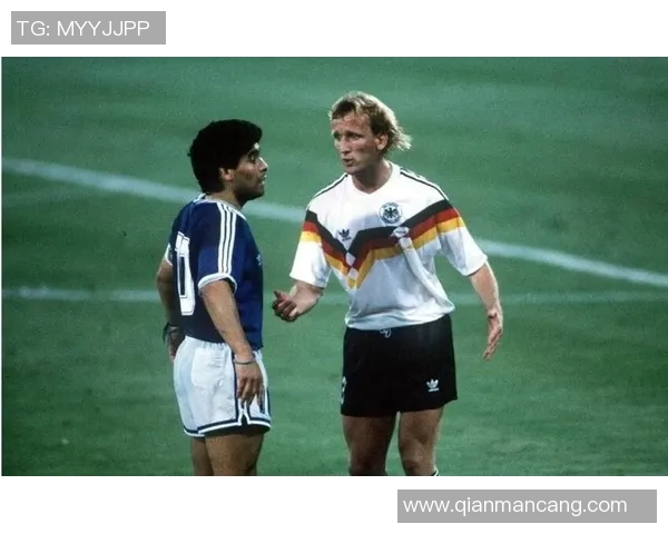 九十年代足球球星回顾:那些传奇人物与经典瞬间 九十年代足球球星回顾:那些传奇人物与经典瞬间