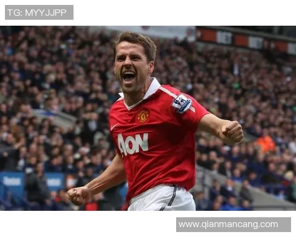 足球明星帅气瞬间集锦 纵览球场英姿与动感时刻