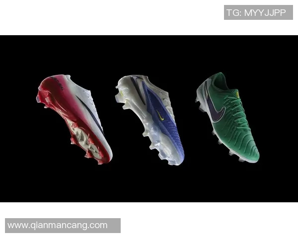 穿黑色足球鞋的传奇球星盘点及其赛场表现分析 穿黑色足球鞋的传奇球星盘点及其赛场表现分析